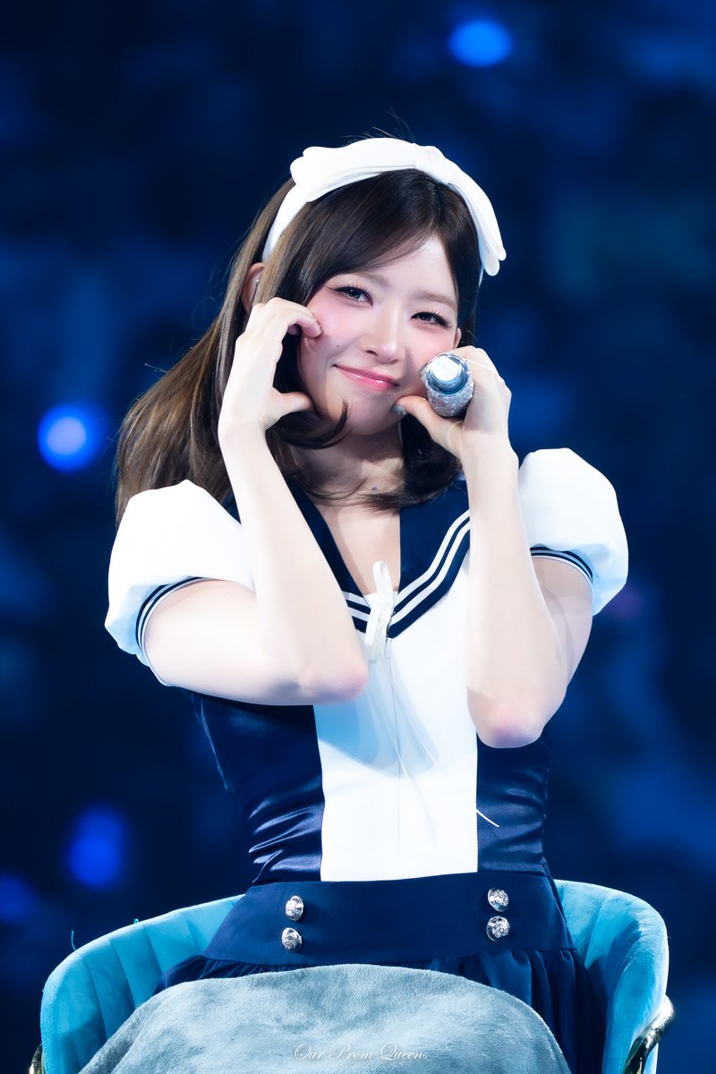 Our Prom Queens tweet media