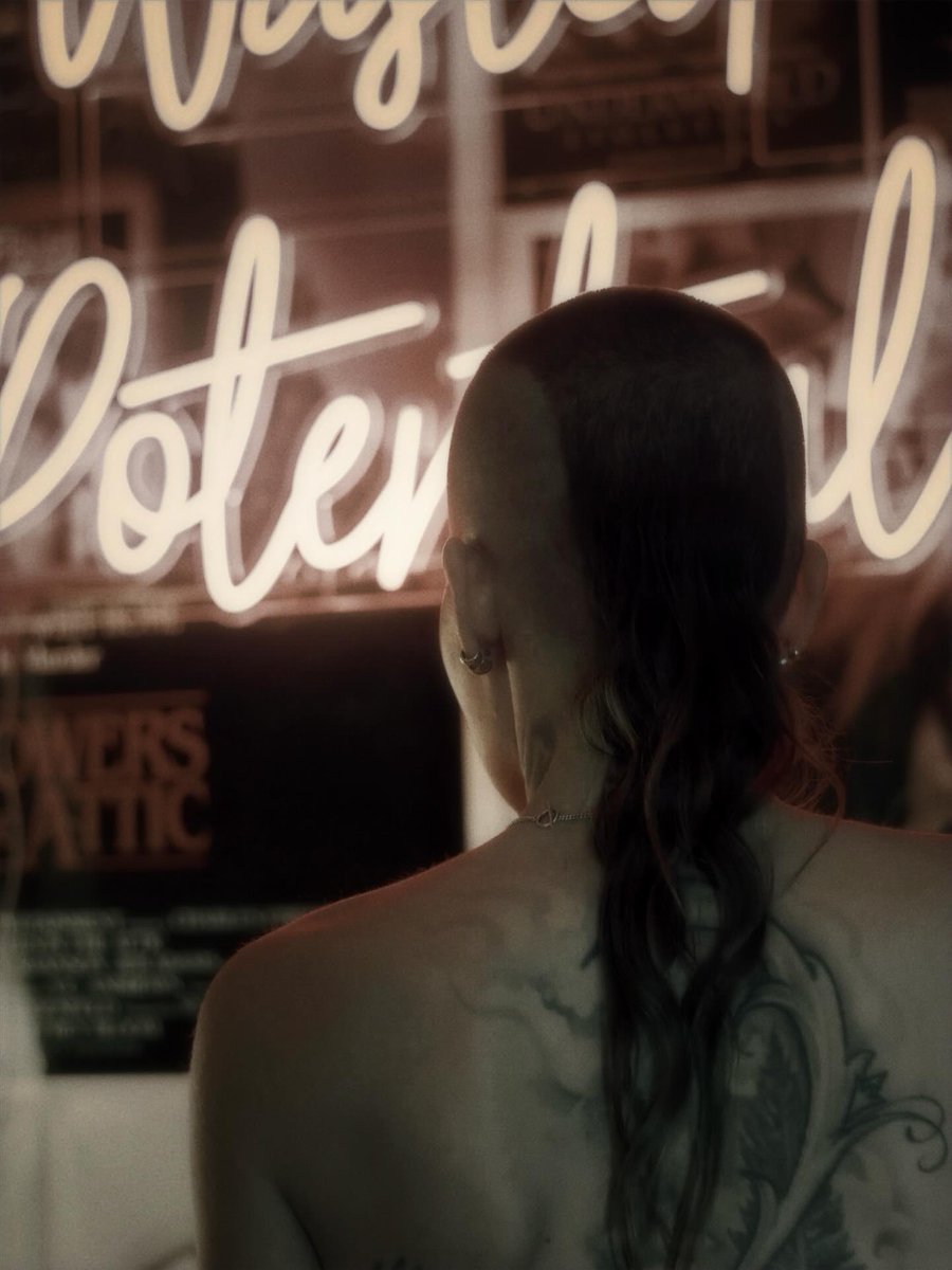 Skylar Grey tweet media