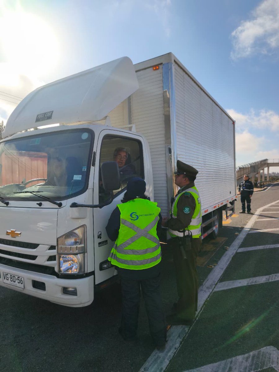 Carabineros Región de Valparaíso tweet media