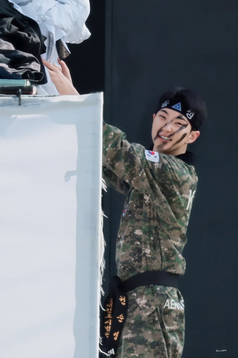 lun🤏🏻 tweet media