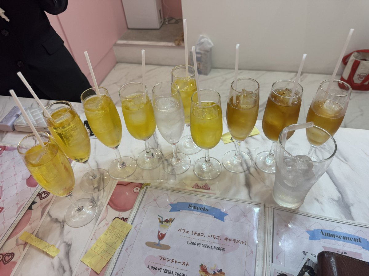 ஐ ᴋᴀʀɪɴ ஐ tweet media