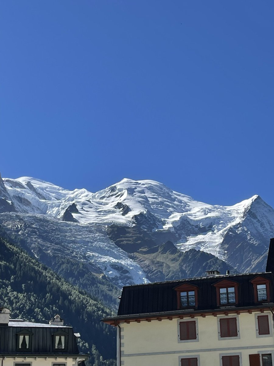 Sylvie Massière tweet media