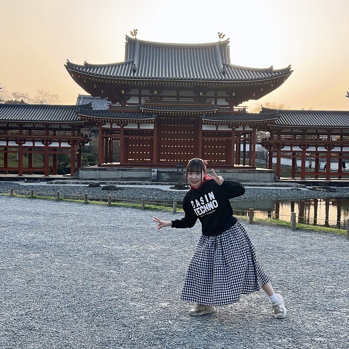 IxScream_'s tweet photo. アー写ごっこアイコンにしたかったけど画質落ちるからやめて、固定しようと思ったけどハート飛ばしお気に入りやし、じゃあもう体育さんすっきすきー♡してる自分まとめちゃおうということでまとめてみた💘💘💘💘 https://t.co/XON2QeJP3g