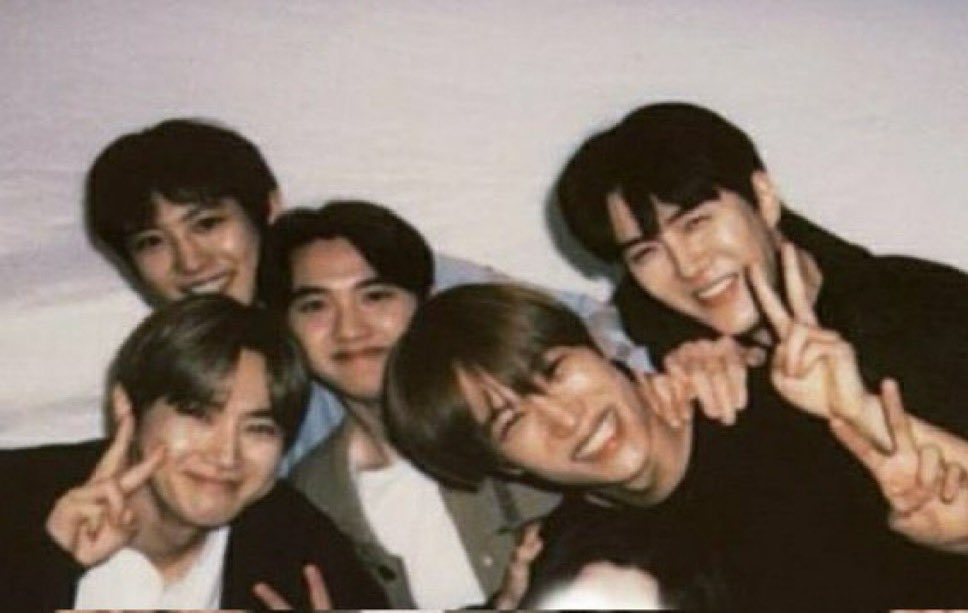 끼토산 tweet media