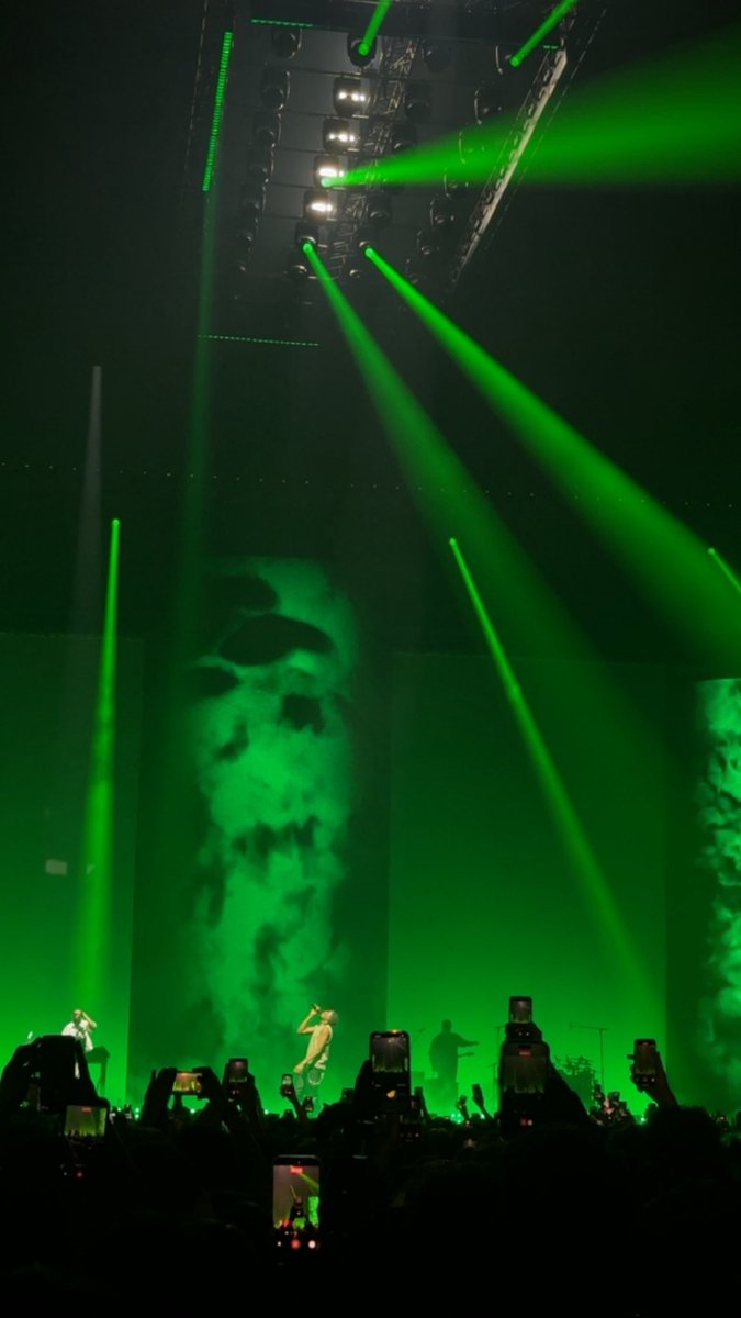 Meq 🇨🇷 tweet media