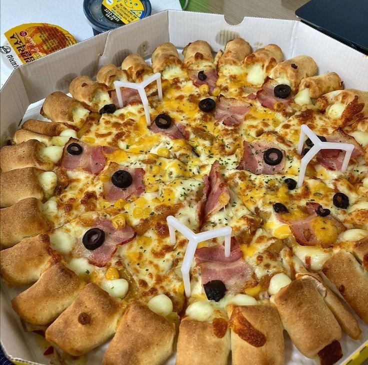 bilbilbites's tweet image. ⋆ 𖤓 ⋆˚࿔ STUDY FOOD POLL: DOES HOW MUCH SODIUM/SALT YOU EAT REALLY MATTER? 
#Salty #FoodPoll #Salt #Sodium