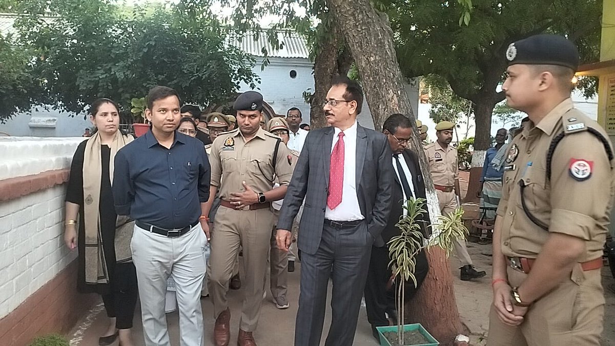 District Magistrate Bhadohi tweet media