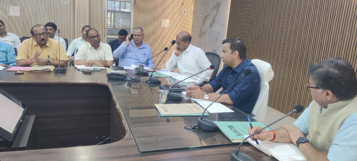 District Magistrate Bhadohi tweet media