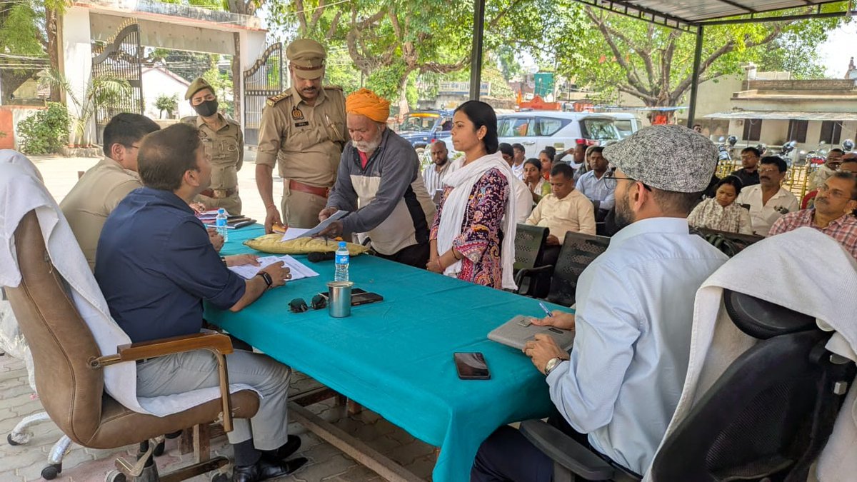 District Magistrate Bhadohi tweet media