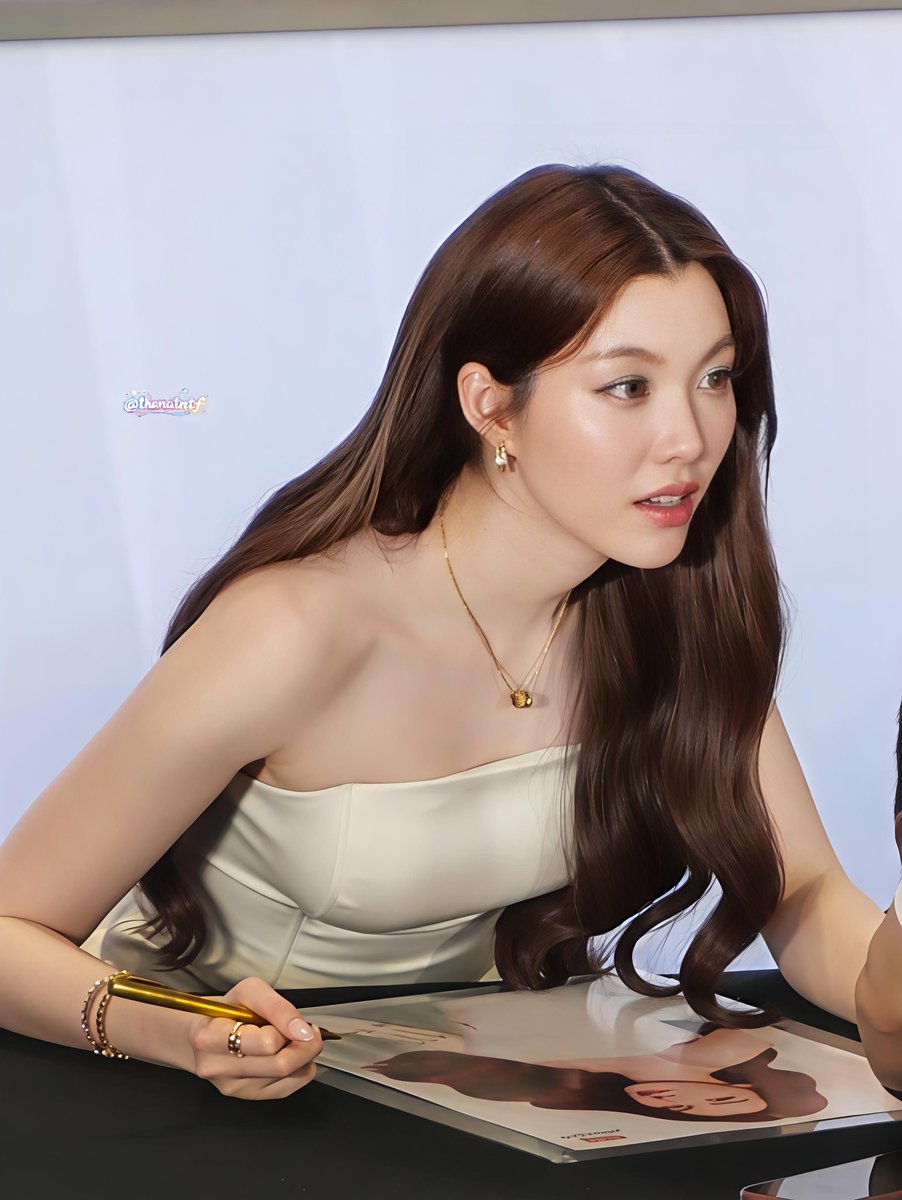 นัทธีชน์ tweet media