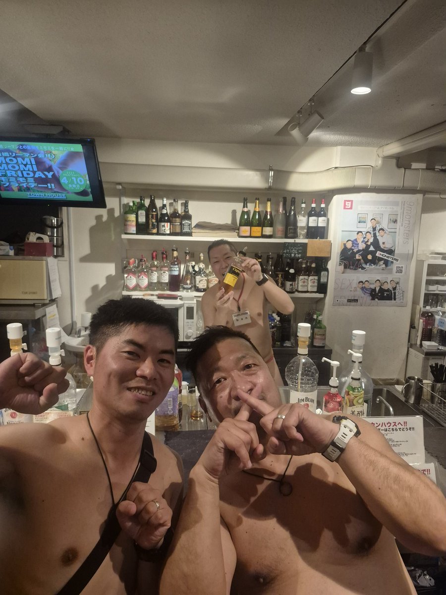 たかふみ tweet media