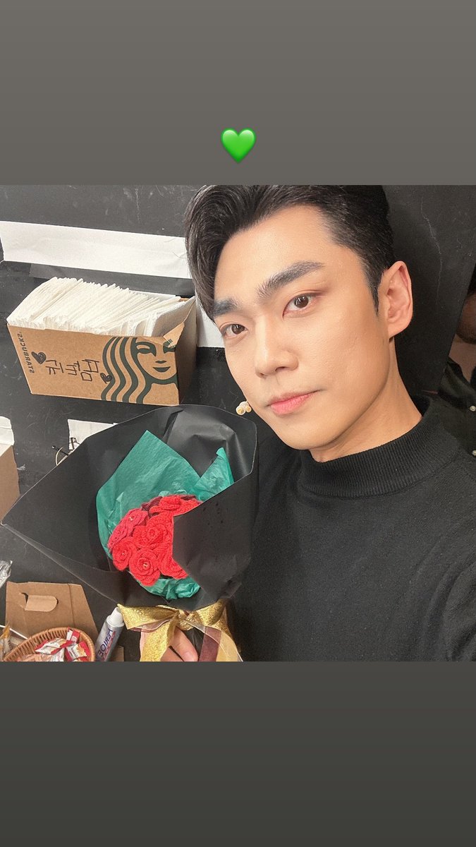 🌿 풀🌿 tweet media