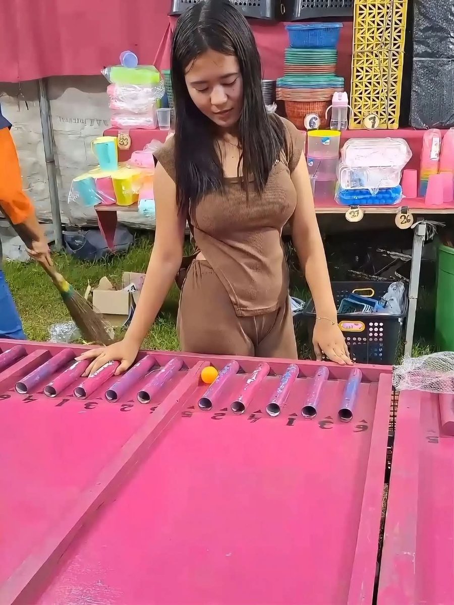 thamaramauly3's tweet photo. Serunya di pasar malam
Tel https://t.co/ox3KsjN9Zu https://t.co/FBdyHKELPQ