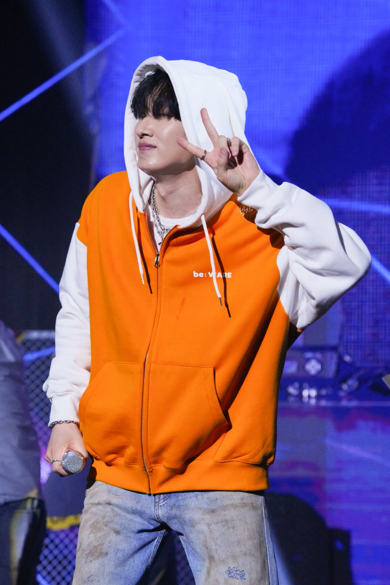 🦦켈지🌙 tweet media