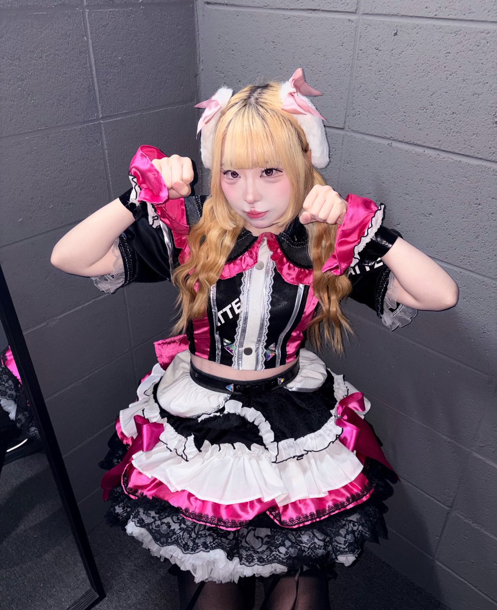 마유 まゆ 👛 4/17 Make it PINK! 🎀 tweet media