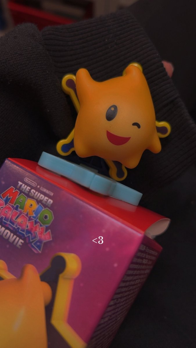 mel ✮⋆˙ tweet media