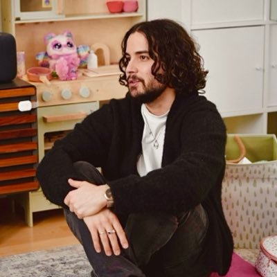 Chosen Network tweet media