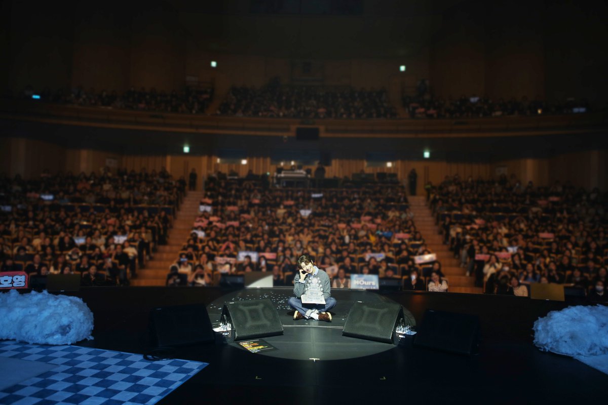 Official SonHoYoung tweet media