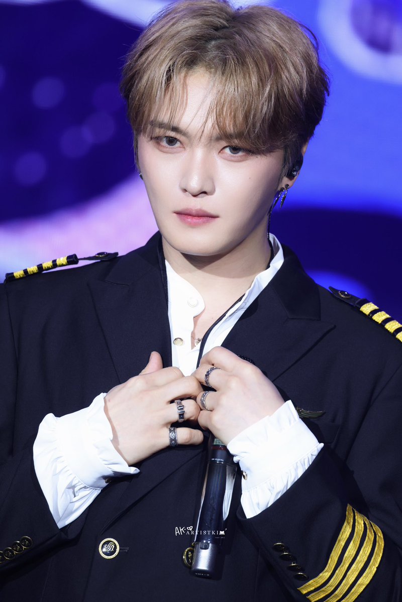 𝗔𝗥𝗧𝗜𝗦𝗧𝗞𝗜𝗠  | 金在中 tweet media