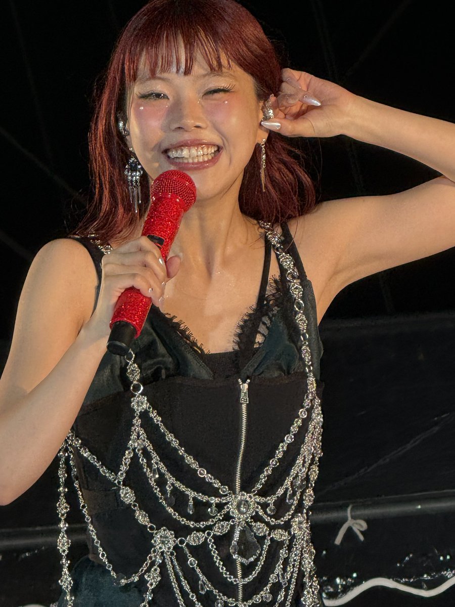 こじっさ tweet media