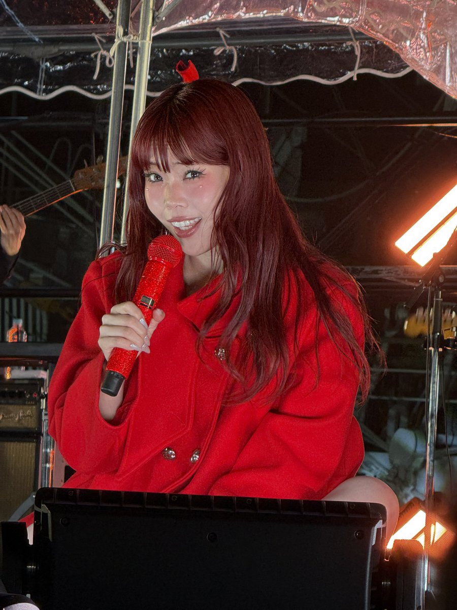 こじっさ tweet media