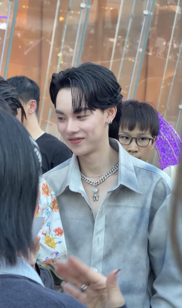 •sᴘiɴg◞ 💿 tweet media