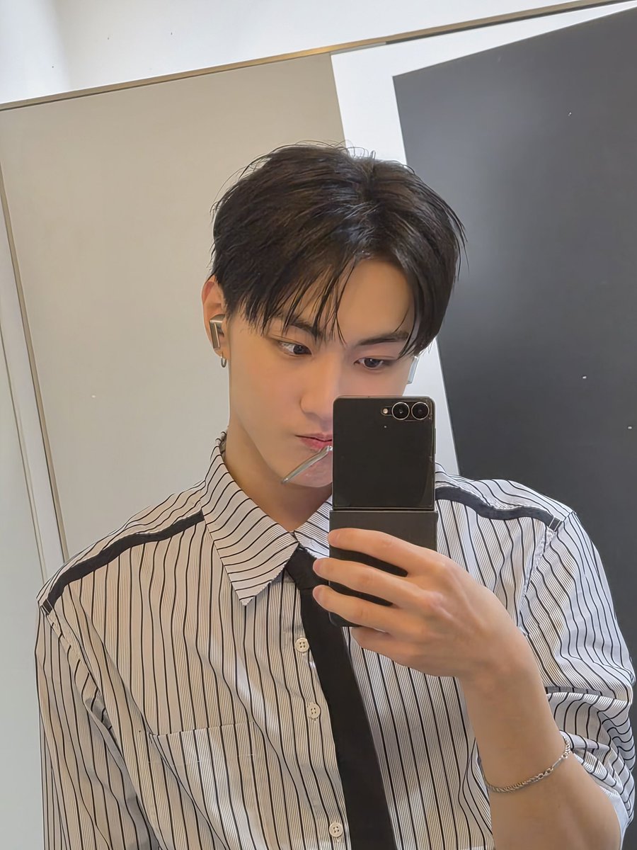 목딱이 tweet media