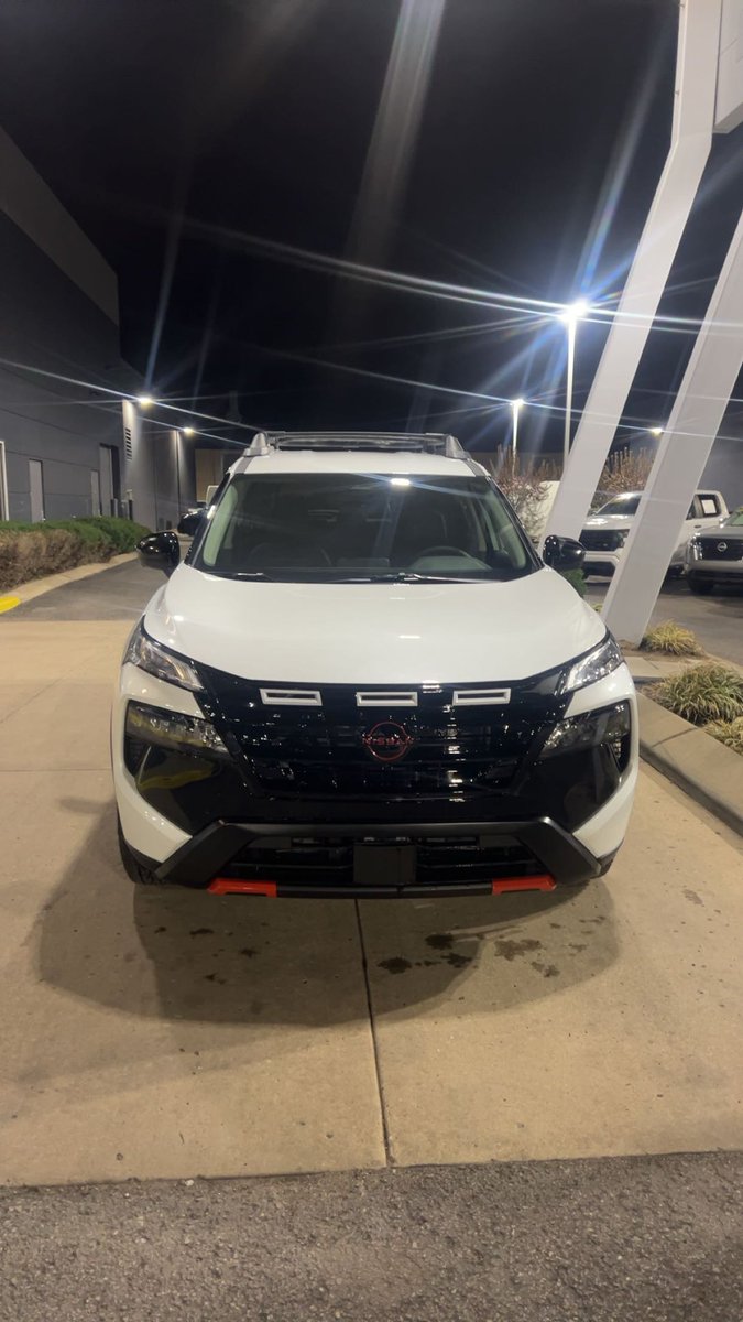 candicedenton21's tweet photo. Didn’t post my new baby 🫶🏻 2026 Nissan rouge rockcreek https://t.co/bEOPV4ljqu
