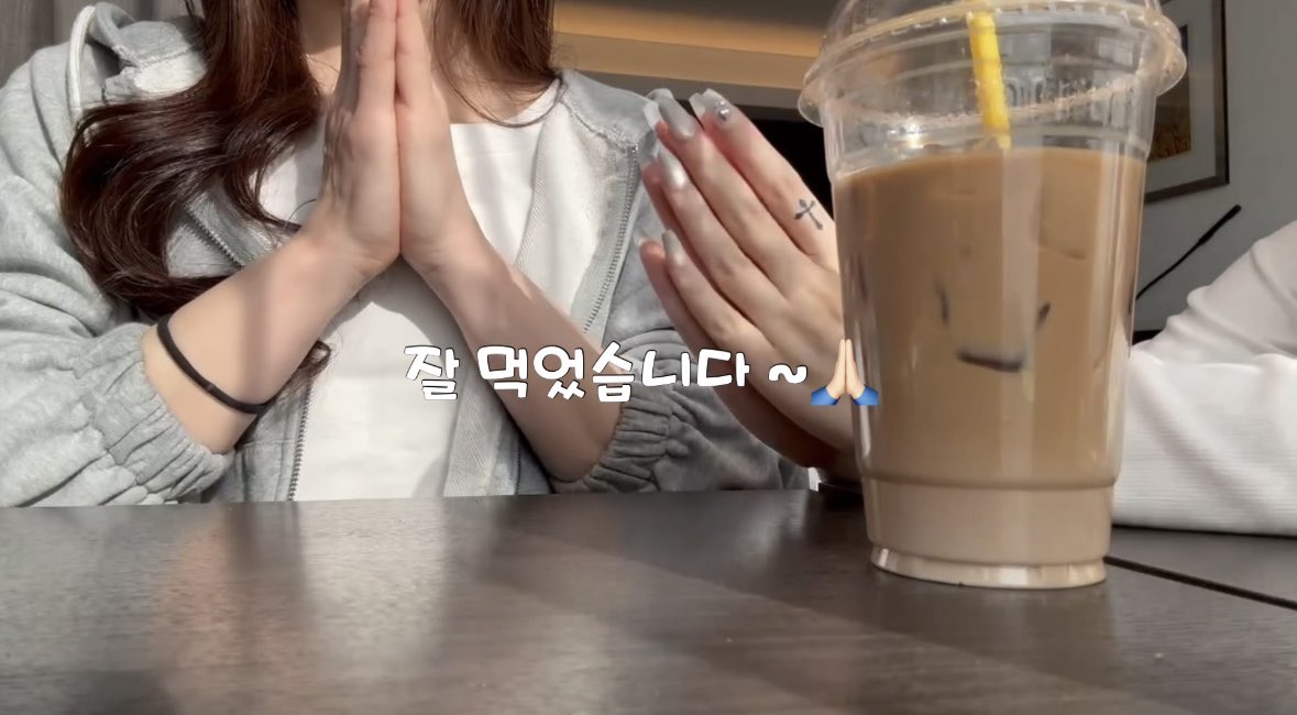 ase__white's tweet photo. 今年は沢山韓国に行くが目標😮‍💨🇰🇷🫶🏽
https://t.co/k6kvxVUKKV @YouTubeより https://t.co/Ux1tBF8OJo