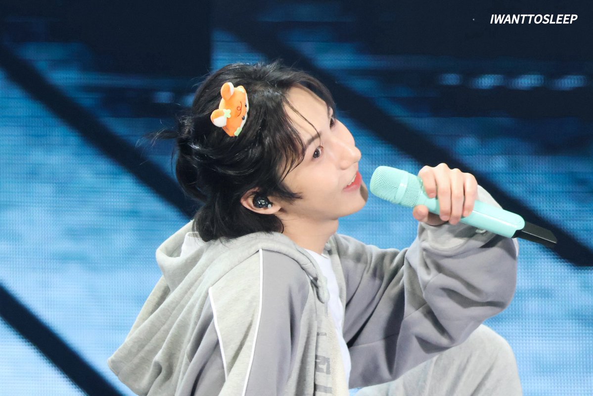 𝙞𝙬𝙖𝙣𝙩𝙩𝙤𝙨𝙡𝙚𝙚𝙥 tweet media