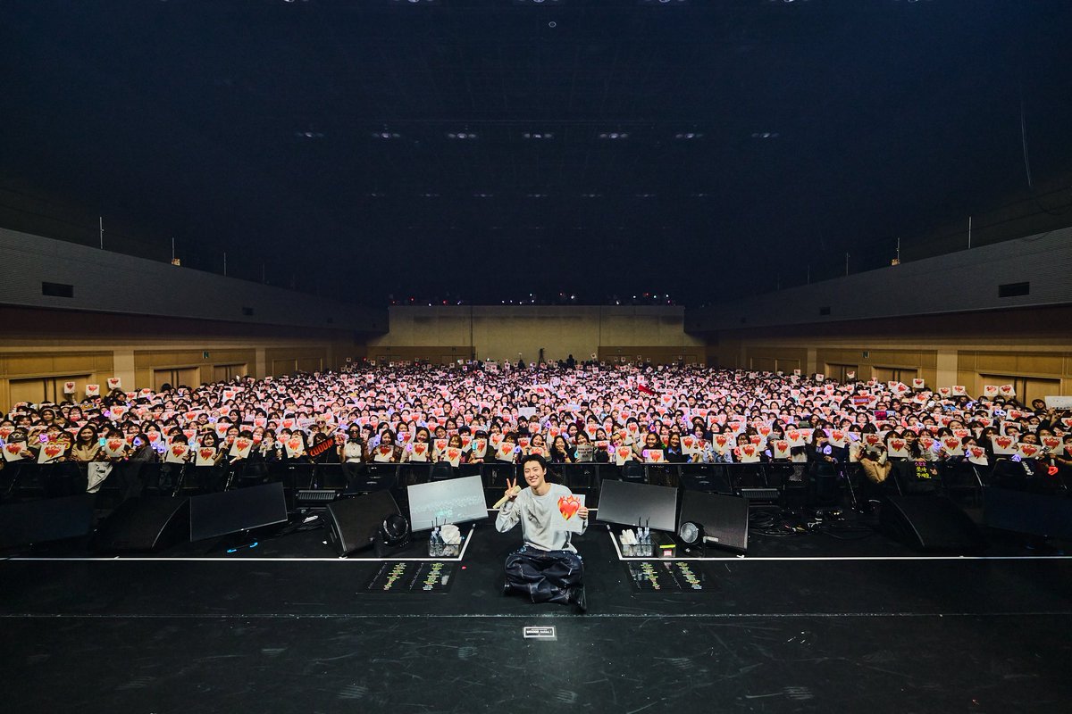 jttykks's tweet photo. サマソニのぶりのスンヨン🧡💙
めっちゃ楽しかった〜〜❕❕
写真撮影隣やったし、ポラまで😭✨
今年の運もう使い切った気がするㅠㅠ

#Archive1_in_Osaka
#Archive1
#WOODZ https://t.co/fAbIrY54Xk