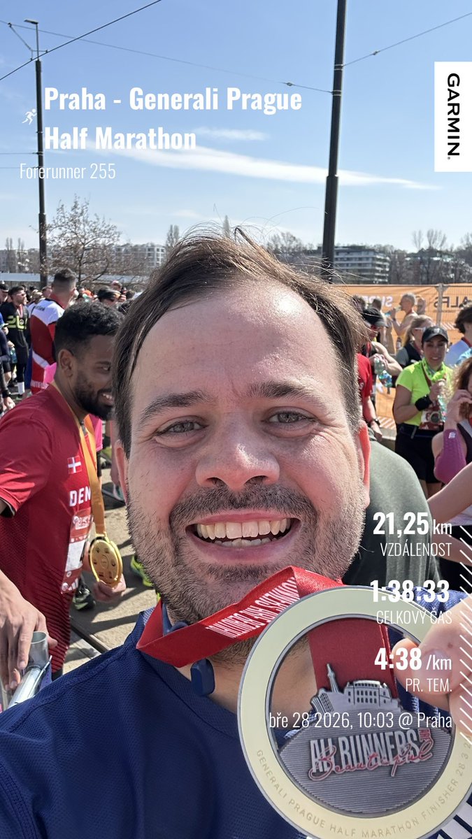 jsuchan7's tweet photo. Parádní sobotní dopo 😏 Děkuju všem, kteří mi fandili (i když jsem je třeba ani neslyšel 😁), @Garmin za natrénování a @Burryno za běžecké rady. Snad jsme Celtiku s ním a @Czechmate87 neudělali ostudu 😊 Teď trochu odpočinku a pak vzhůru za dalšími výzvami 🏃 https://t.co/itU75oC1Cb