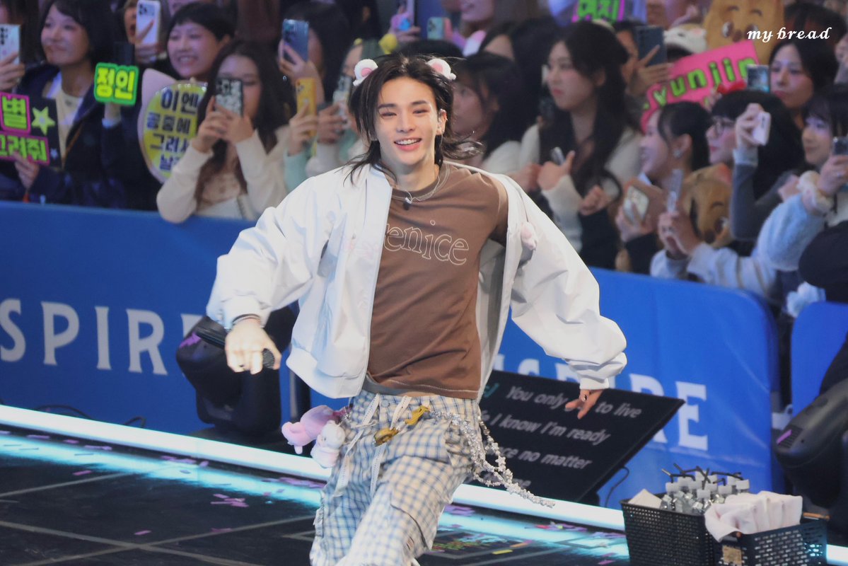 𝓶𝔂 𝓫𝓻𝓮𝓪𝓭 tweet media