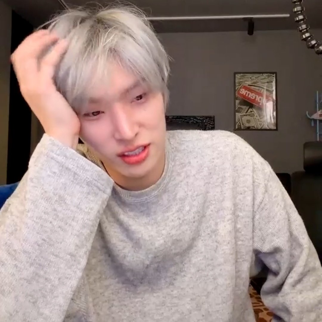 딴굴떵글 tweet media