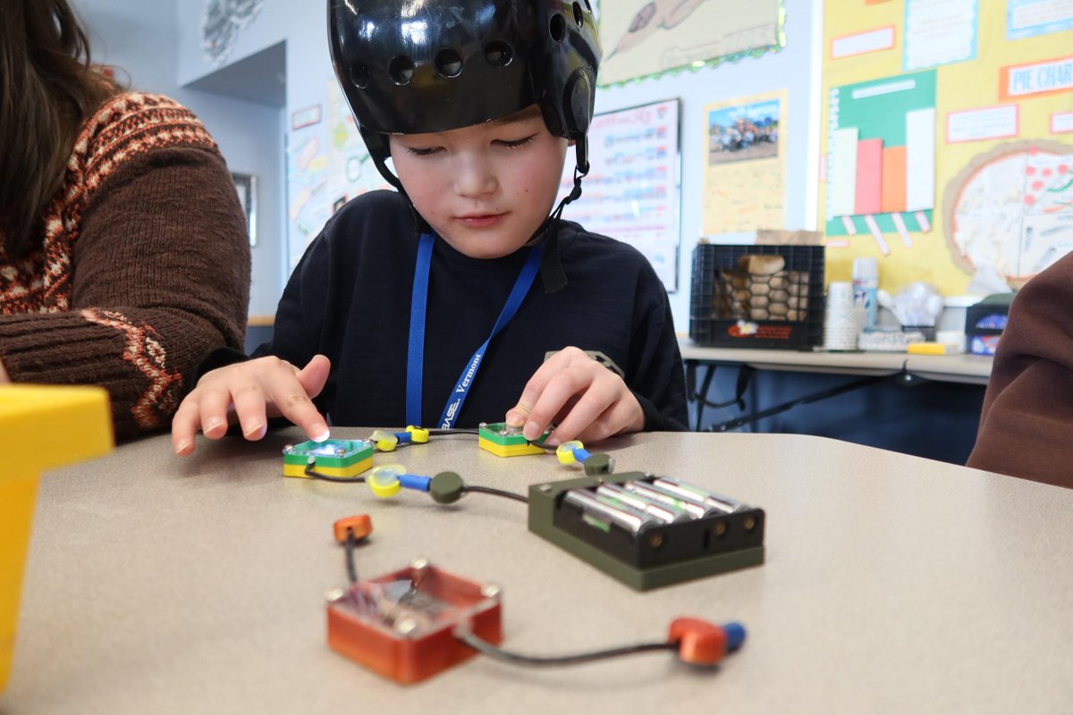 Cambridge Elementary School tweet media