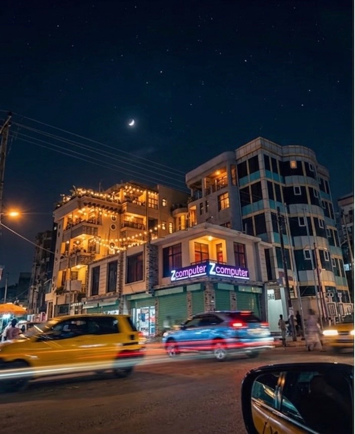 GomaFleva's tweet image. 🔵 #RDC : Admirez la beauté de la ville de #Bukavu une ville de culture, de commerce et de créativité, portée par une population dynamique. 

#Visitcongo 🇨🇩

Suivez-nous : @GomaFleva