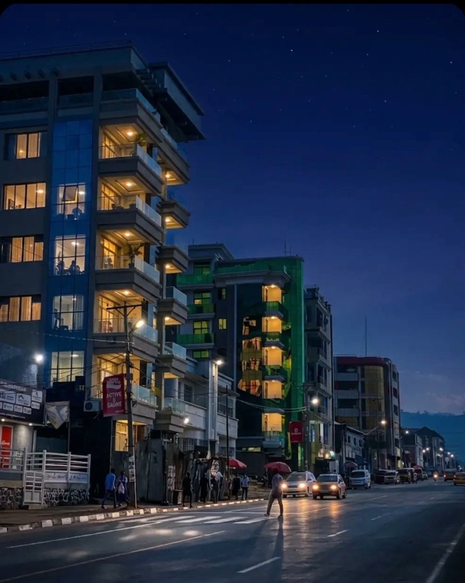 GomaFleva's tweet image. 🔵 #RDC : Admirez la beauté de la ville de #Bukavu une ville de culture, de commerce et de créativité, portée par une population dynamique. 

#Visitcongo 🇨🇩

Suivez-nous : @GomaFleva