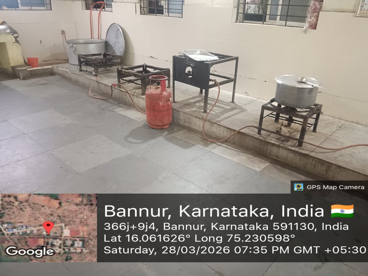 KrcrsSc445's tweet photo. Dinner  #SocialAudit_SWDMeals #SocialWelfare_Karnataka https://t.co/xMB2HaNQ4o