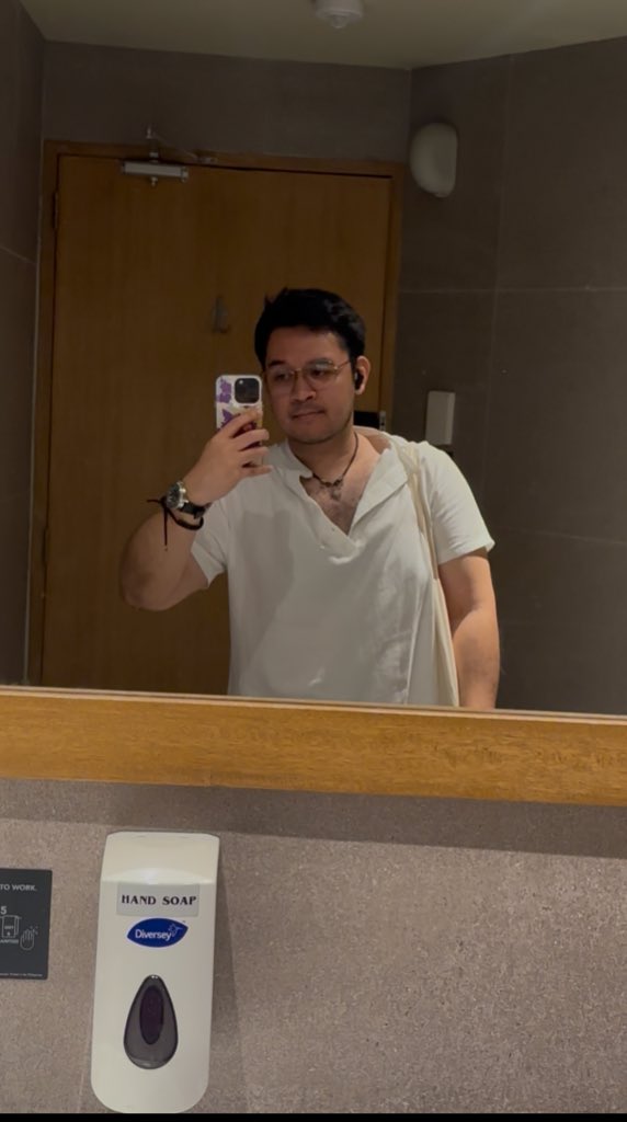 Trick Narvasa ☀️ tweet media