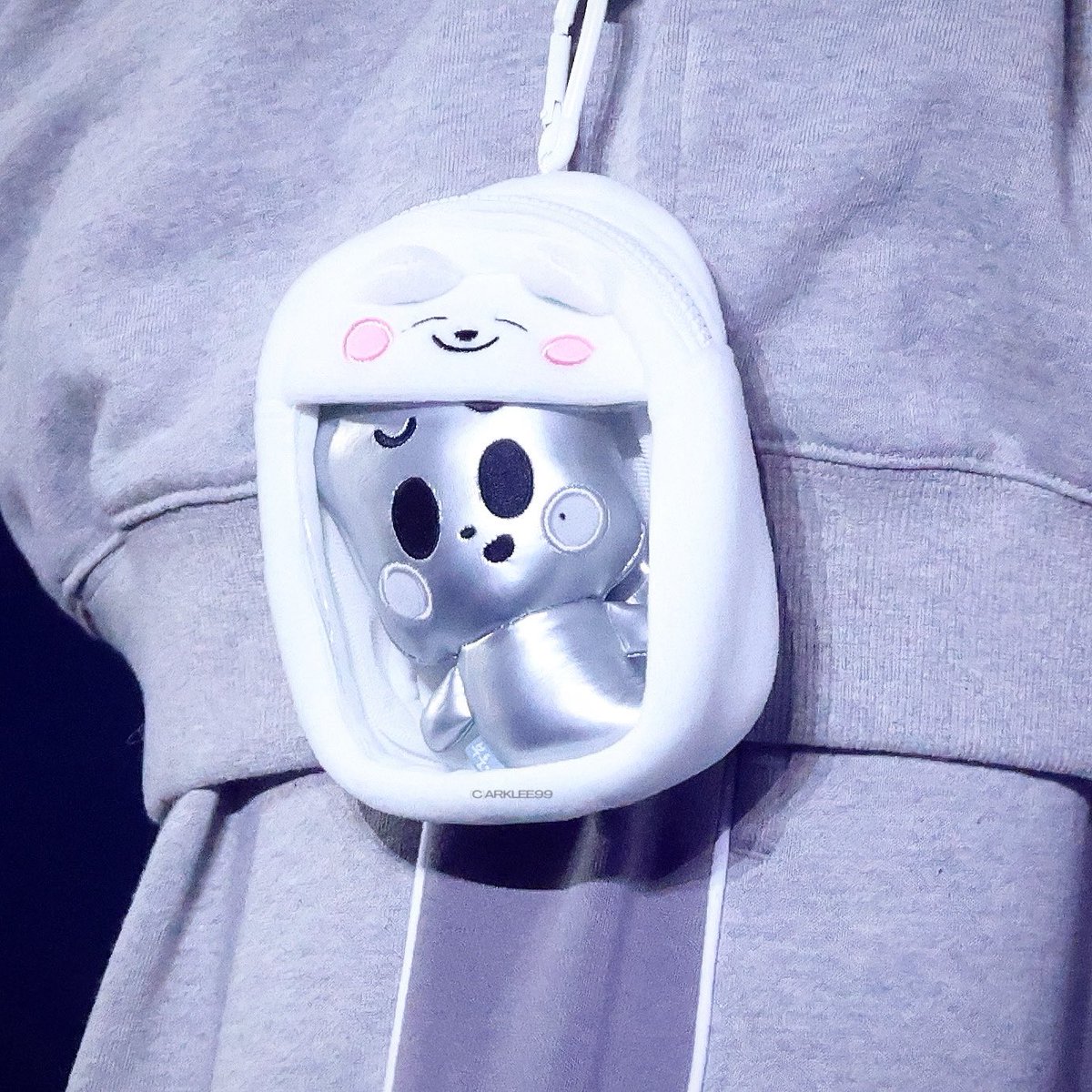 sam 💭 tweet media