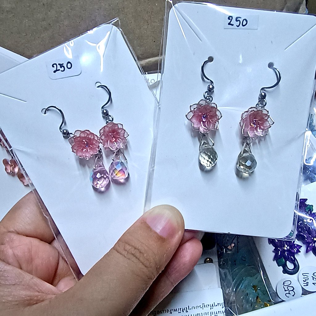 CHROMA.color : ร้านสีมหัศจรรย์เปิดทำการแล้ว tweet media