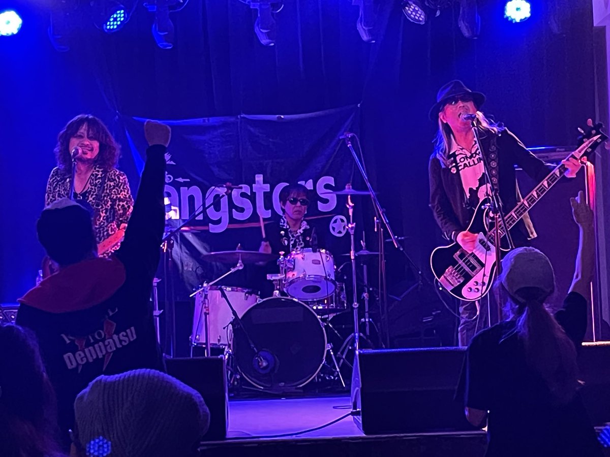 モンビジ・コーイチ tweet media