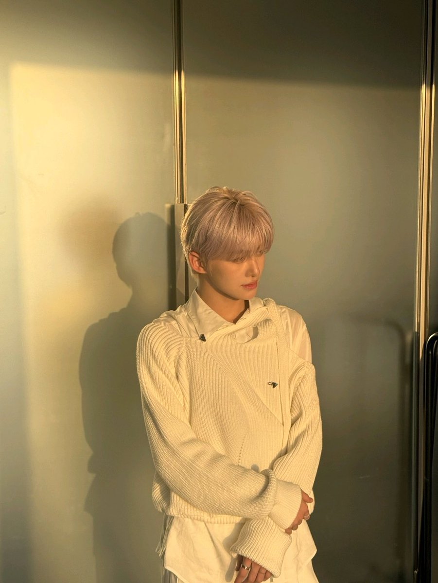 TWS WEVERSE tweet media