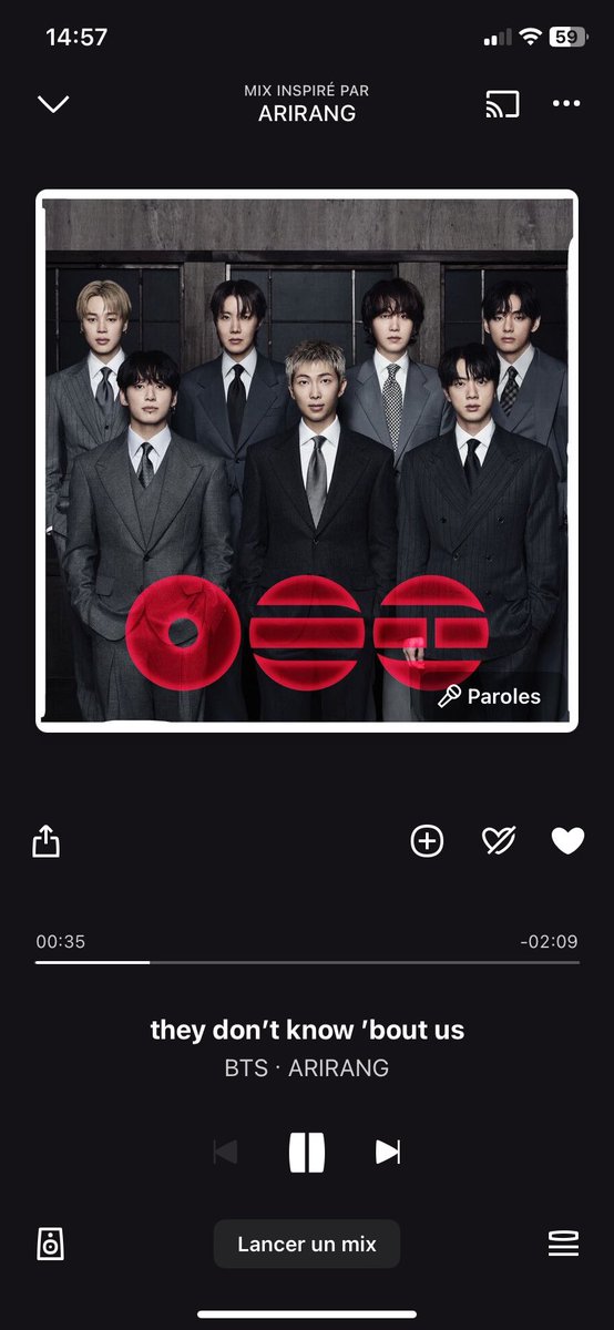 clemencejo13's tweet photo. @ARMYFRANCE_ @BTS_twt https://t.co/YgBhQjXjgE