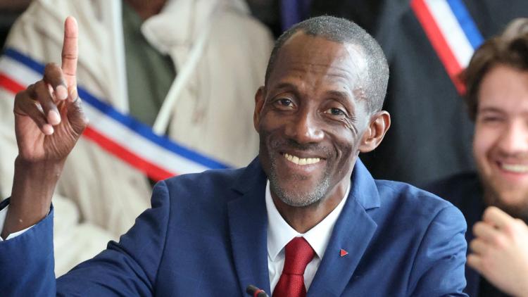 @oursdeparis 🐻💕 🐱💕🐈⬛🌪️ 🐢 ✊ tweet media