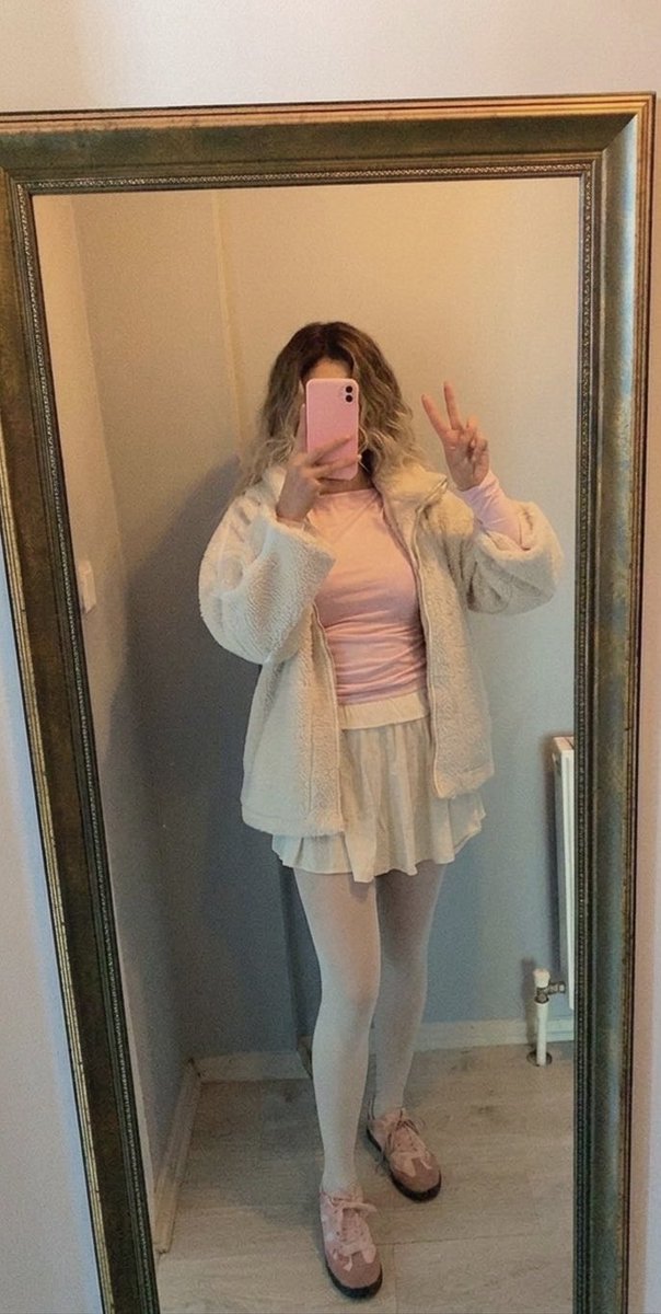 burciv🎀 tweet media