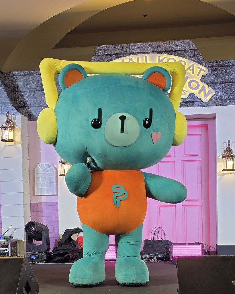 PERMPOON tweet media