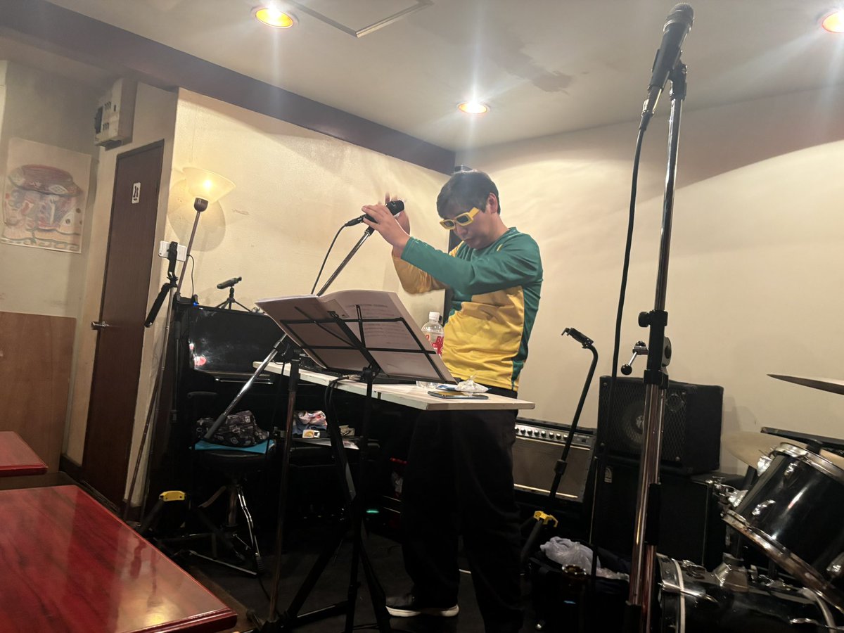 たつろー tweet media