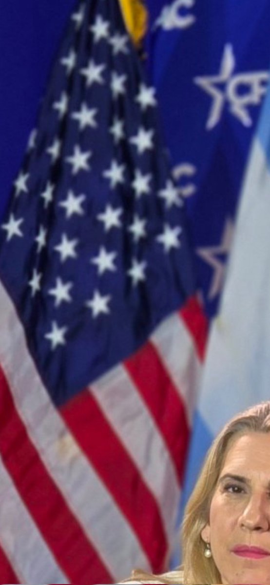 Николај tweet media