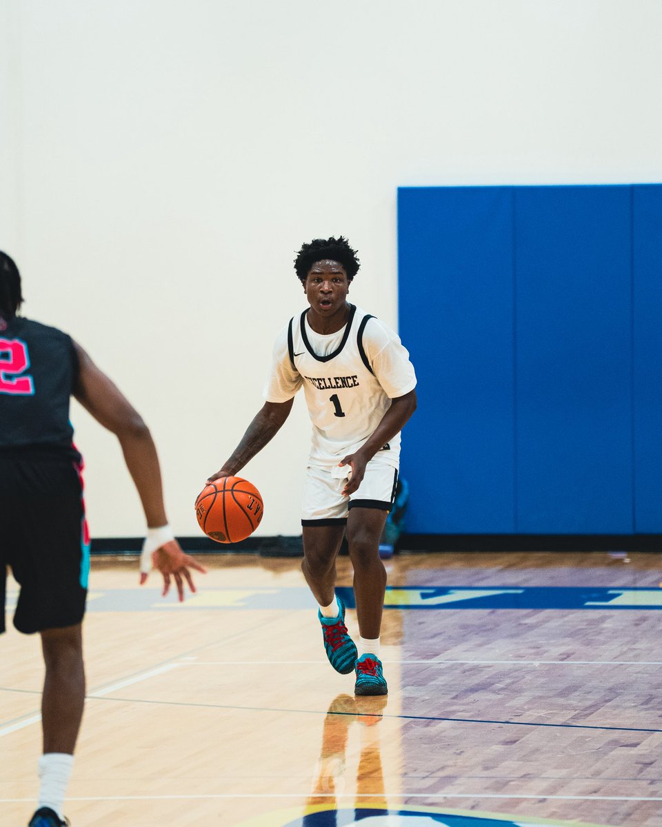 Levi Brown tweet media